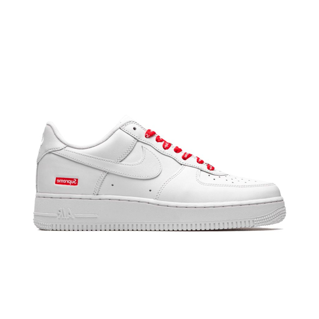 Nike air force low best sale supreme white