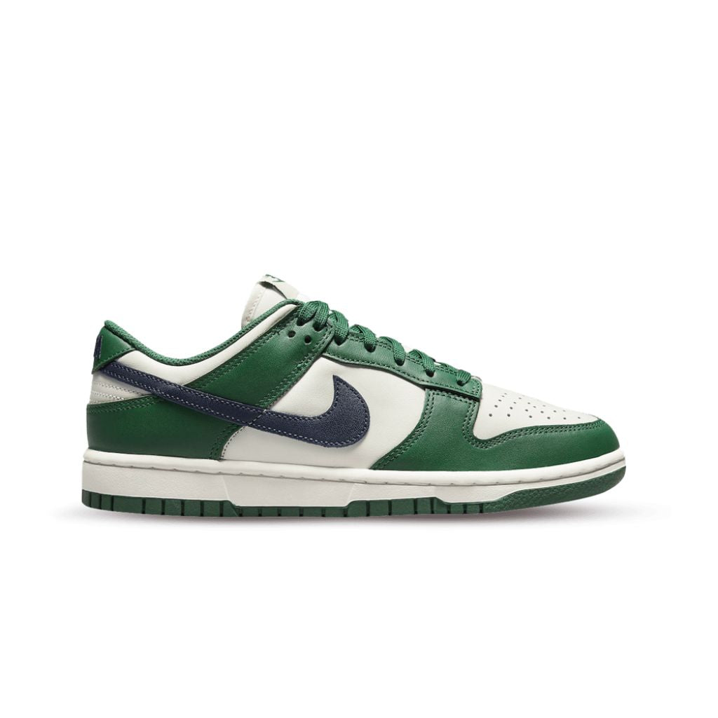 Nike Dunk Low - Gorge Green White (W)