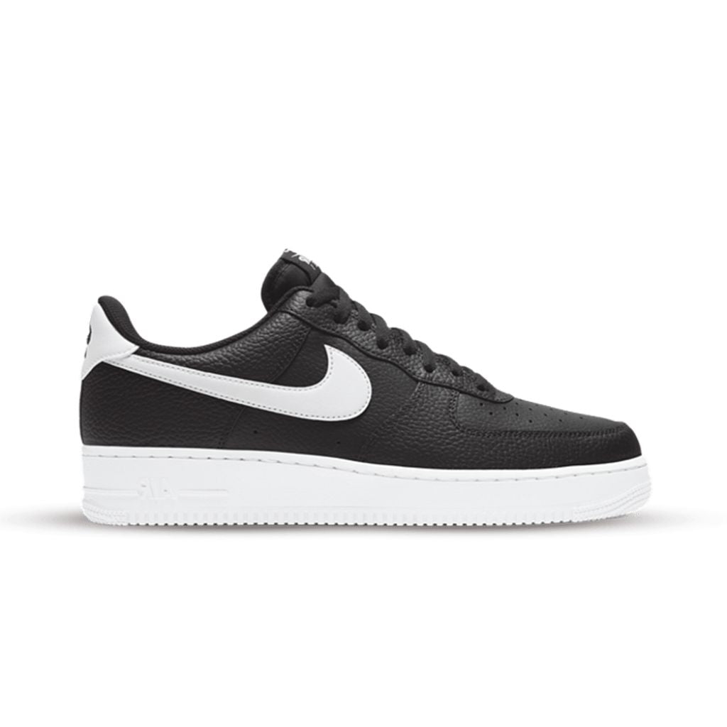 Nike Air Force 1 Low 07 - Black White Pebbled Leather